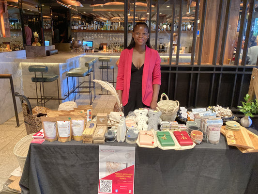 articles artisanaux en vente dans la boutique pilimpikou