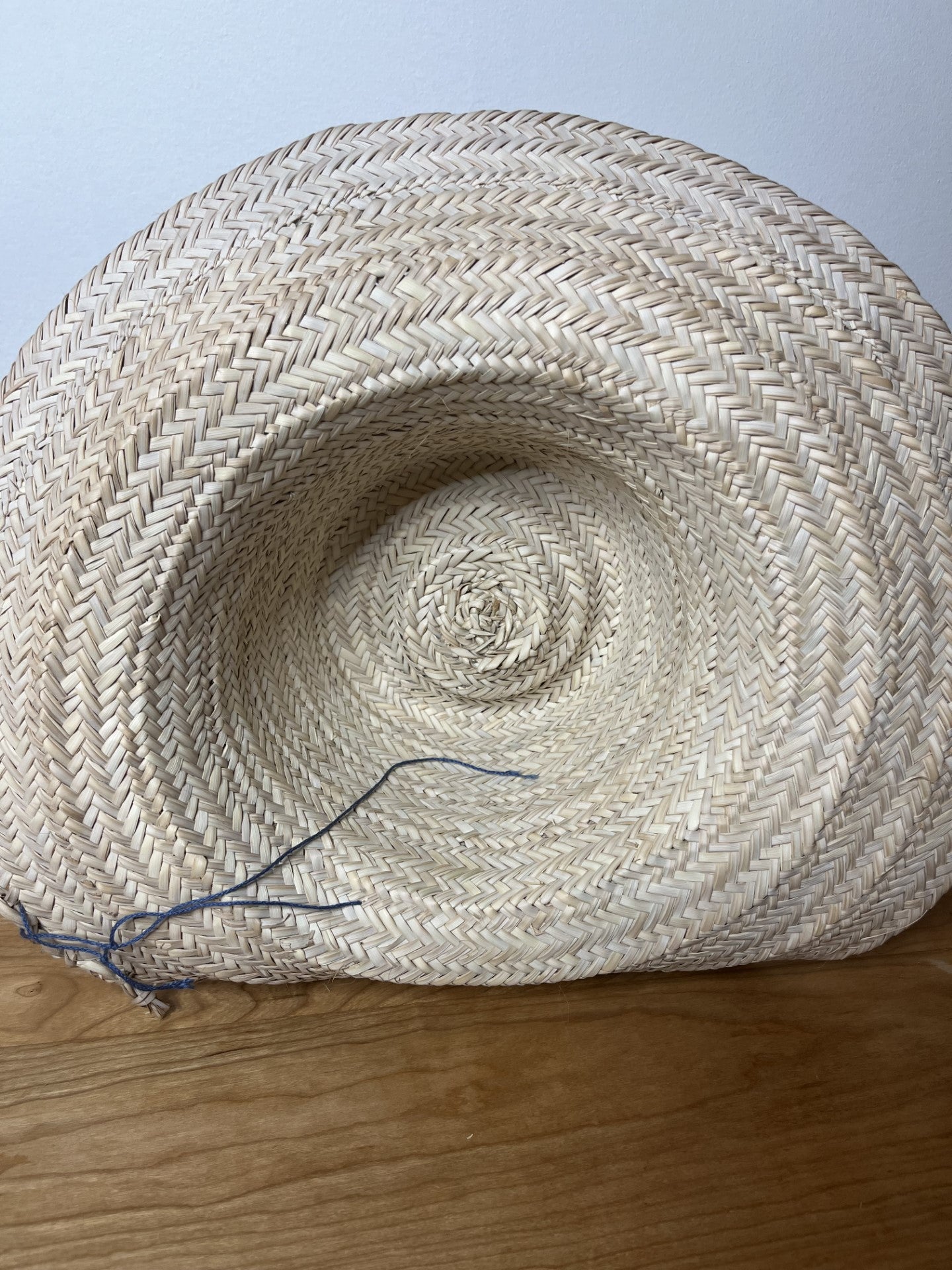 chapeau en feuille de palmier