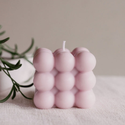 Large bubble candle with lavender and coconut scent